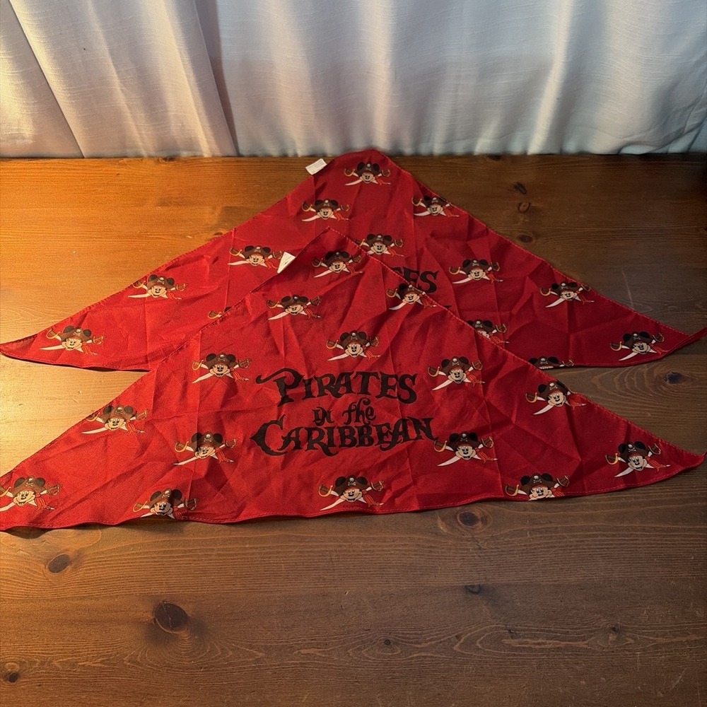 DISNEY CRUISE LINE‎ PIRATES OF THE CARIBBEAN BANDANA SCARF MICKEY MOUSE Lot Of 2